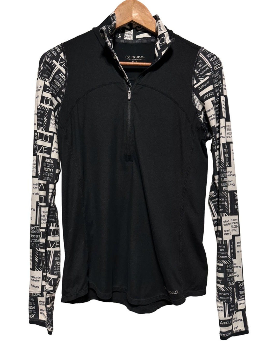 SUGOI Athleisure Graphic Sleeve Zip Mock Neck Thumbhole Top